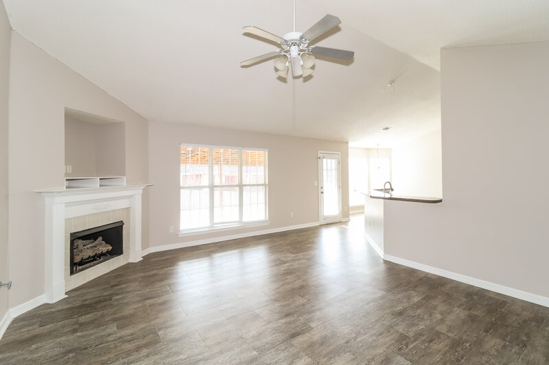 1,960/Mo, 6179 Sandbourne E Olive Branch, MS 38654 Living Room View