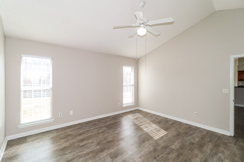 1,960/Mo, 6179 Sandbourne E Olive Branch, MS 38654 Main Bedroom View 2