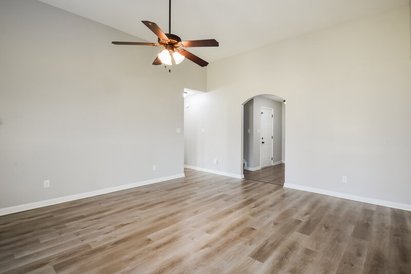 2,160/Mo, 9069 Gavin Dr Olive Branch, MS 38654 Living Room View 2