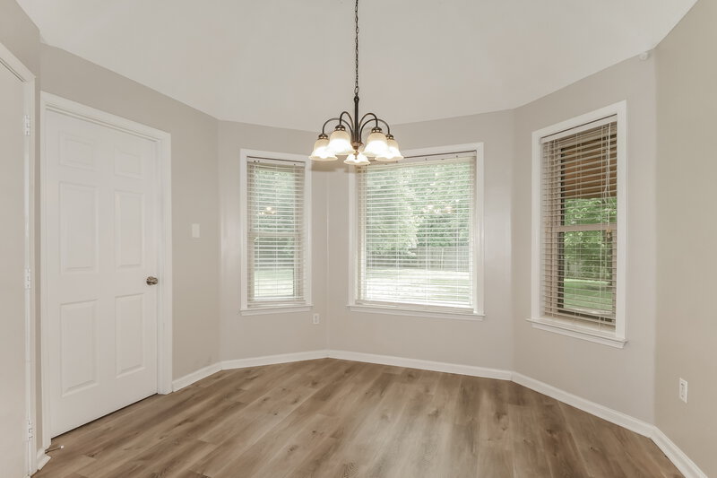 1,960/Mo, 5847 Wendover Cv Olive Branch, MS 38654 Breakfast Nook View