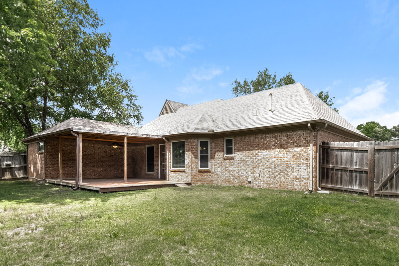 1,960/Mo, 5847 Wendover Cv Olive Branch, MS 38654 Rear View