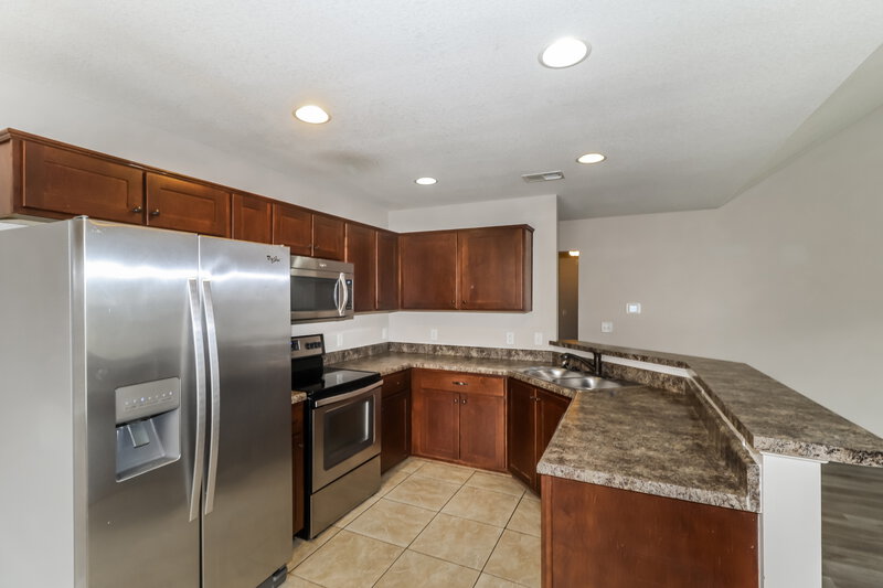 1,885/Mo, 2729 Miner Cv Southaven, MS 38672 Kitchen View 2