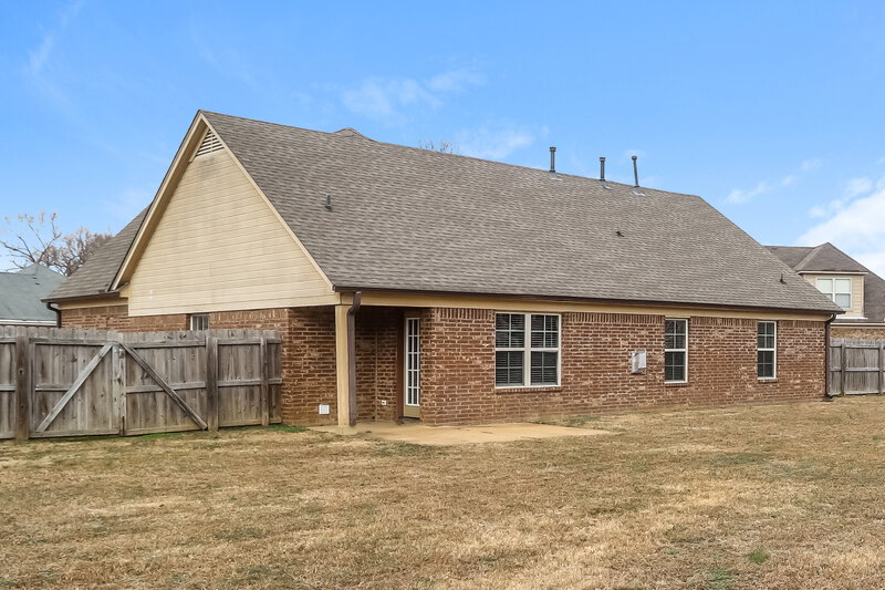 1,885/Mo, 2729 Miner Cv Southaven, MS 38672 Rear View