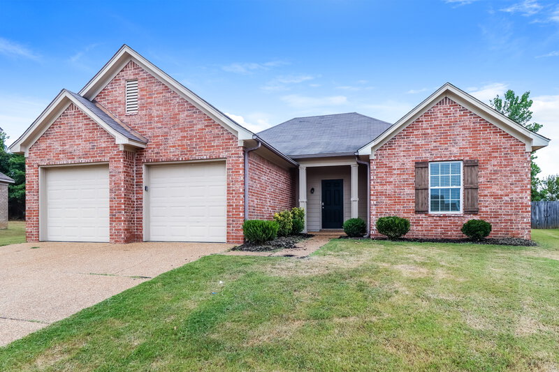 1,805/Mo, 10892 Blake Cir Olive Branch, MS 38654 Front View