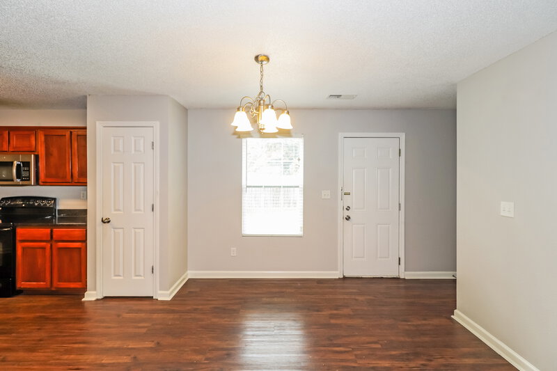 1,805/Mo, 10892 Blake Cir Olive Branch, MS 38654 Dining Room View