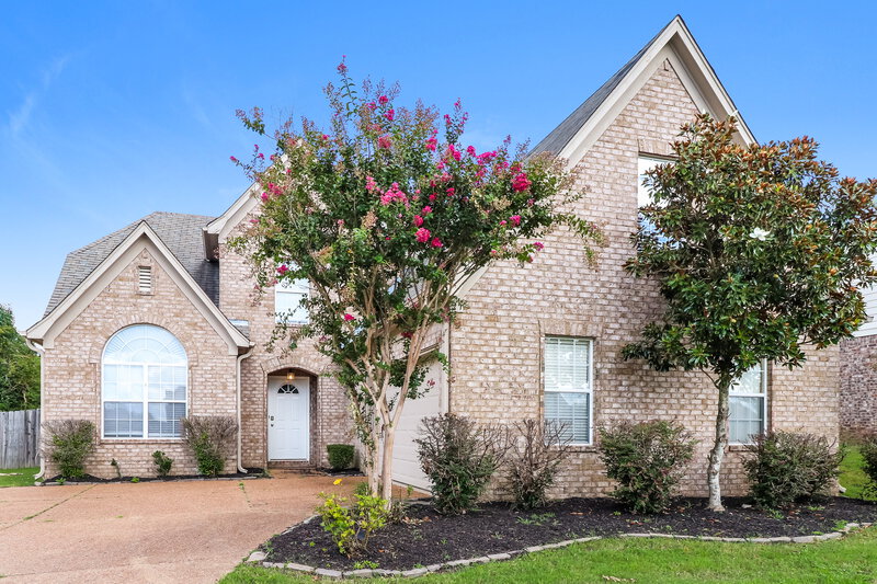 1,910/Mo, 20 Hannah Cove Oakland, TN 38060 Front View