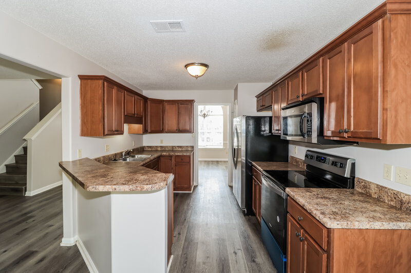 1,910/Mo, 20 Hannah Cove Oakland, TN 38060 Kitchen View