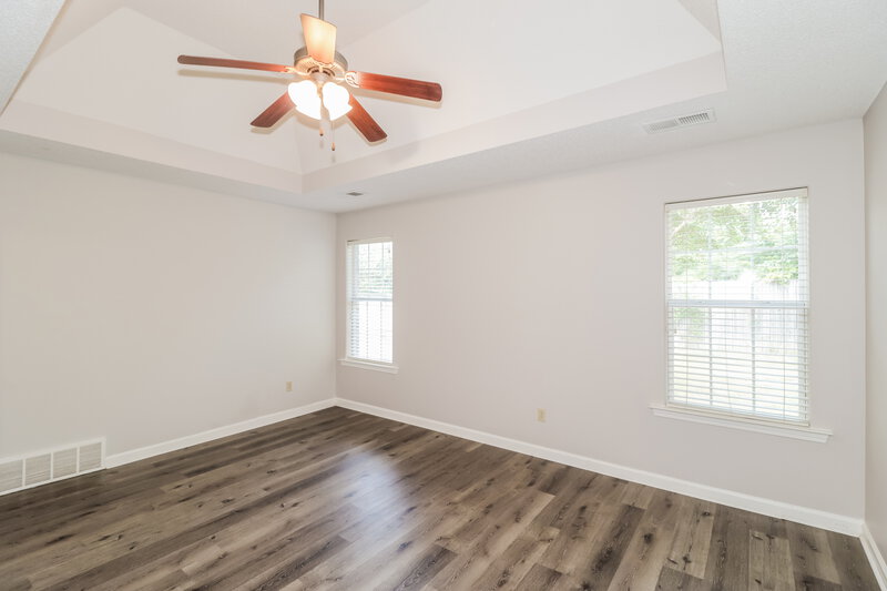 1,910/Mo, 20 Hannah Cove Oakland, TN 38060 Main Bedroom View