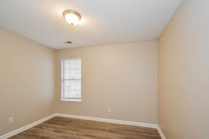 1,740/Mo, 9841 Southern Oak Way Olive Branch, MS 38654 Bedroom View 2