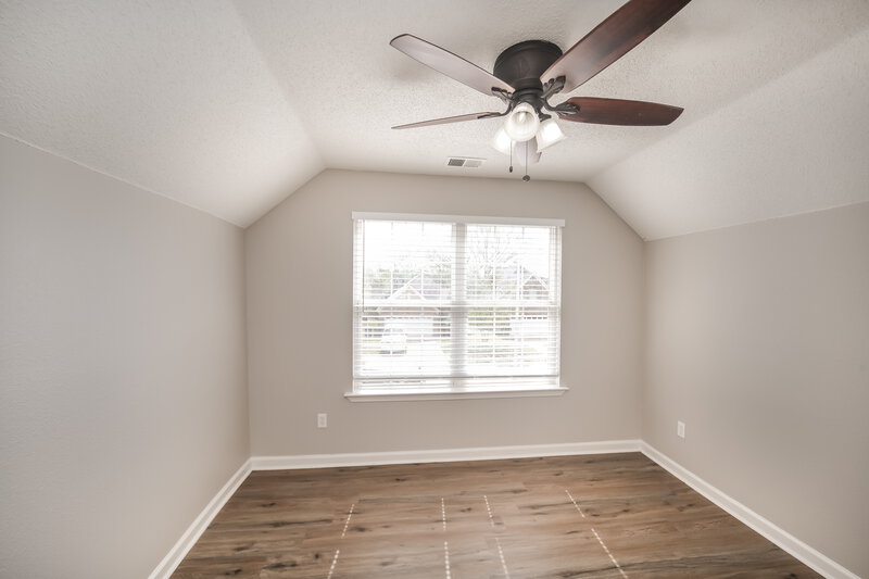 2,230/Mo, 7310 Green Ash Dr Olive Branch, MS 38654 Sitting Room View