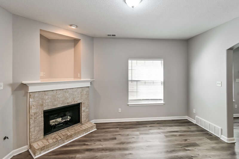 1,795/Mo, 1025 Cordova Ridge Pl Cordova, TN 38018 Living Room View