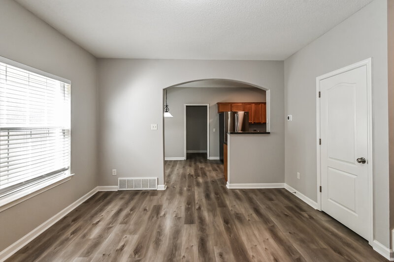 1,795/Mo, 1025 Cordova Ridge Pl Cordova, TN 38018 Living Room View 4