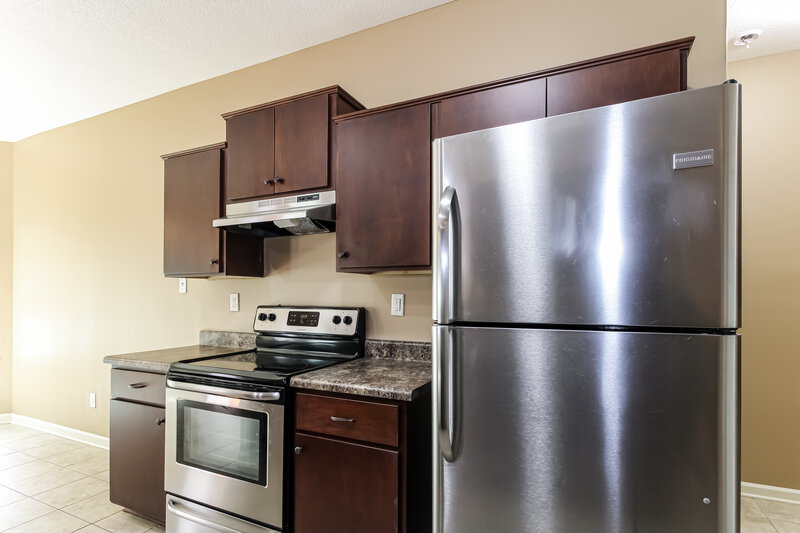 2,190/Mo, 6969 Snowshoe Dr Lakeland, TN 38002 Kitchen View 2