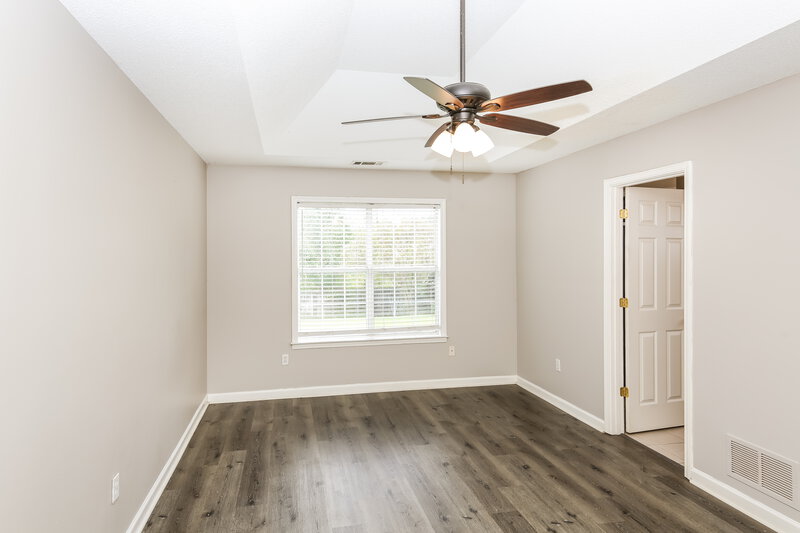 1,700/Mo, 150 Mack Edwards Dr Oakland, TN 38060 Main Bedroom View