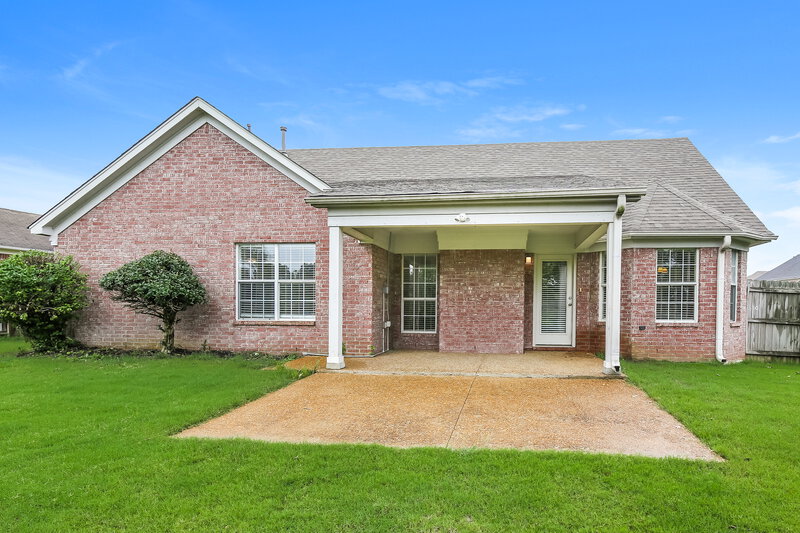 1,700/Mo, 150 Mack Edwards Dr Oakland, TN 38060 Rear View