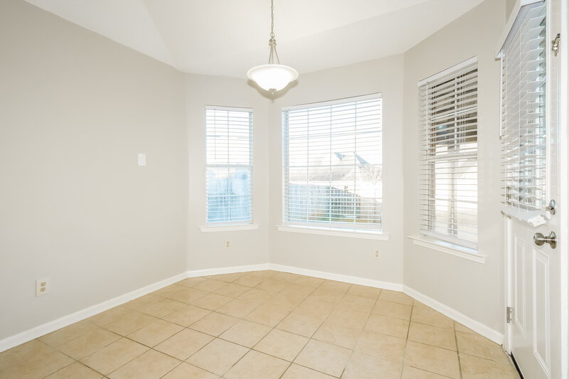 1,665/Mo, 7631 Tally Ho Dr E Olive Branch, MS 38654 Dining Room View