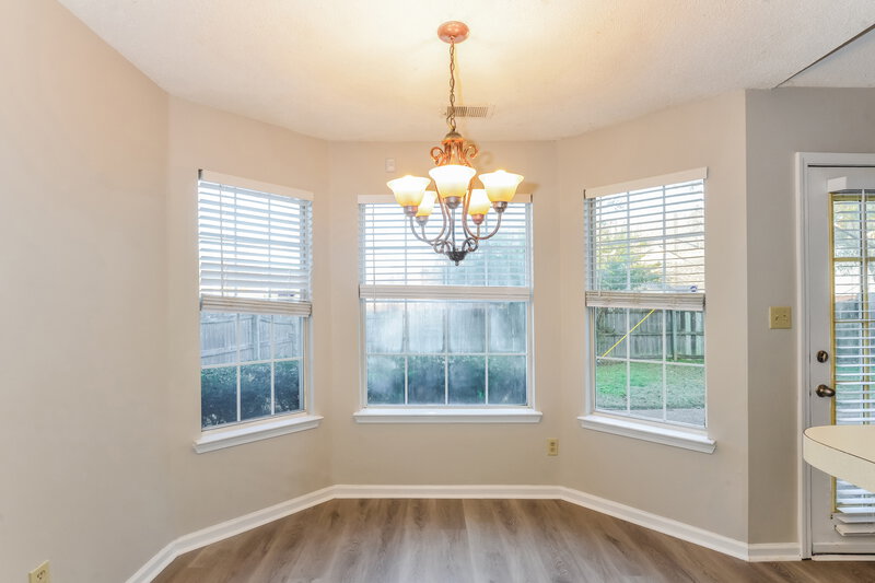 1,555/Mo, 1030 Jessica Lauren Dr Cordova, TN 38018 Breakfast Nook View