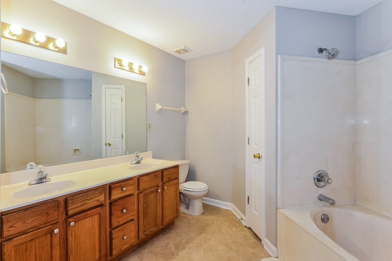 1,555/Mo, 1030 Jessica Lauren Dr Cordova, TN 38018 Main Bedroom View 2