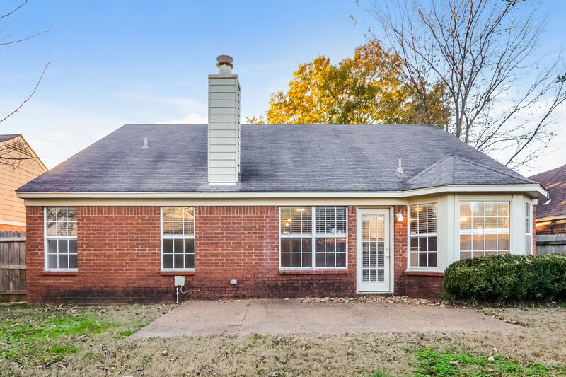 1,555/Mo, 1030 Jessica Lauren Dr Cordova, TN 38018 Rear View