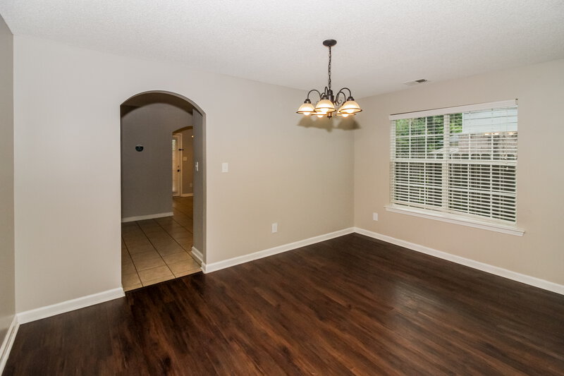 2,090/Mo, 7317 Green Ash Dr Olive Branch, MS 38654 Dining Room View 2