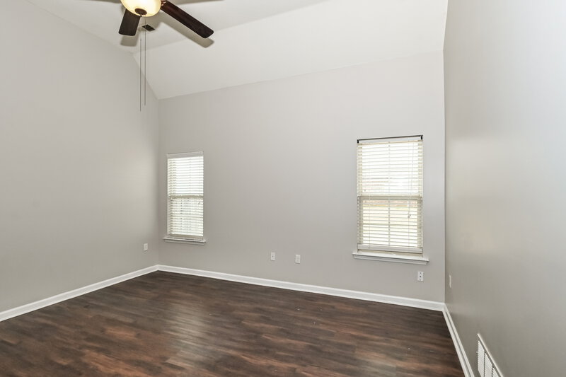 2,370/Mo, 2867 S Cherry Dr Southaven, MS 38672 Main Bedroom View