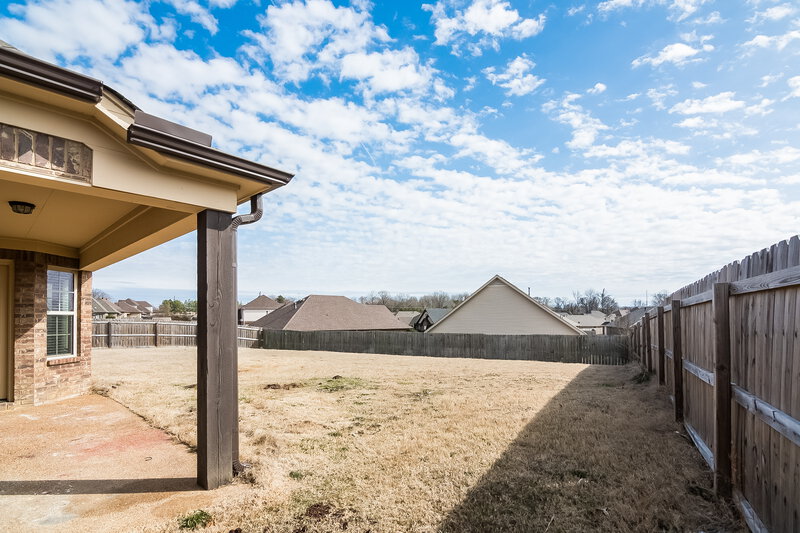 2,400/Mo, 2847 S Cherry Dr Southaven, MS 38672 Rear Viewlarge View 2