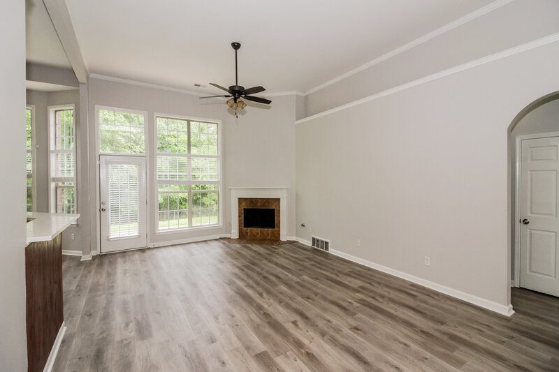 2,505/Mo, 8168 White Wing Cv W Bartlett, TN 38002 Living Room View