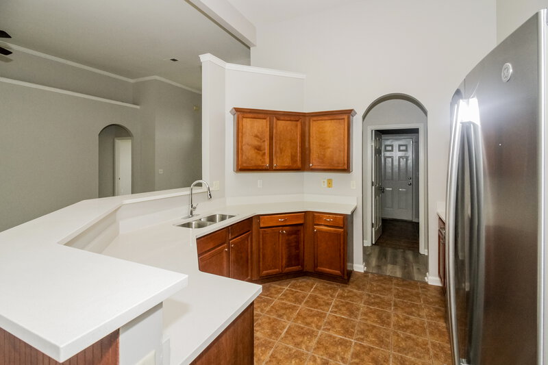 2,505/Mo, 8168 White Wing Cv W Bartlett, TN 38002 Kitchen View 2