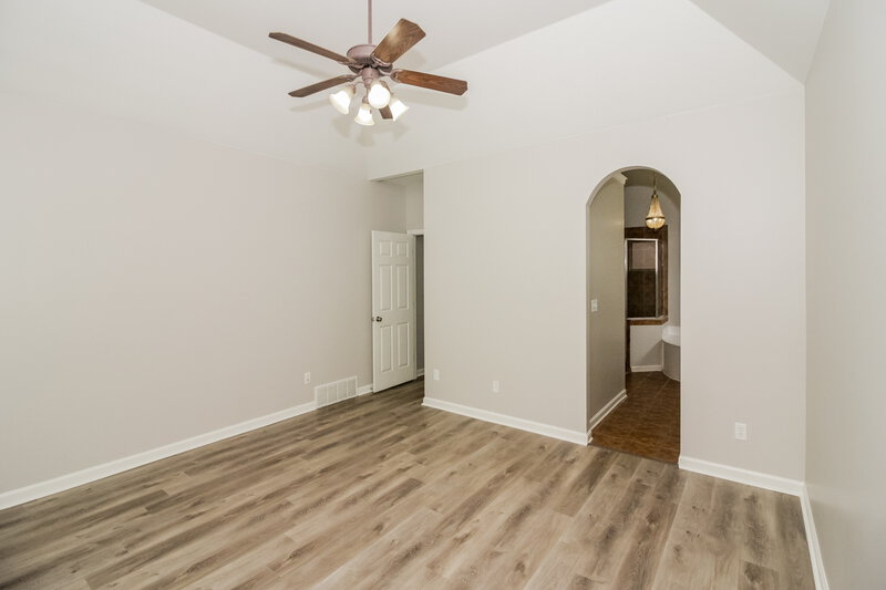 2,505/Mo, 8168 White Wing Cv W Bartlett, TN 38002 Main Bedroom View 2