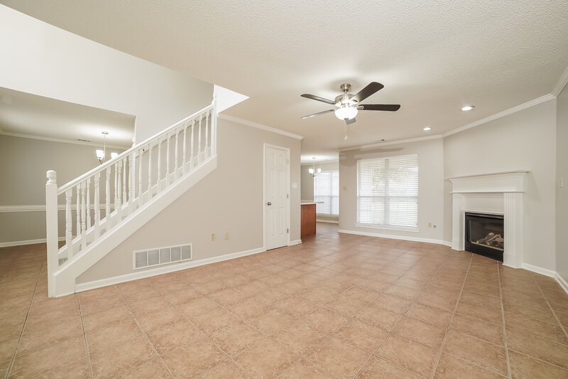 2,185/Mo, 7370 Wendy Way Walls, MS 38680 Living Room View 2