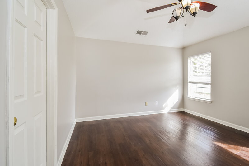 1,690/Mo, 6795 Black Oak Dr Walls, MS 38680 Main Bedroom View