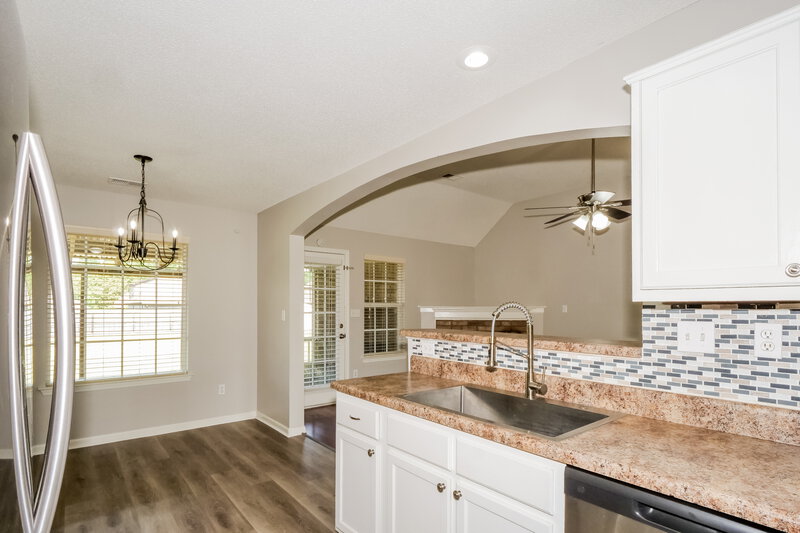 1,995/Mo, 2401 Forest Hill Irene Rd N Cordova, TN 38016 Kitchen View 2