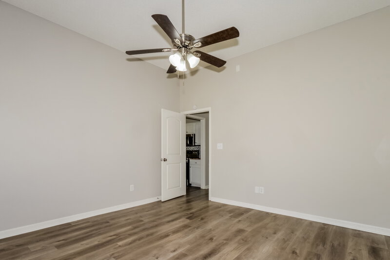 1,995/Mo, 2401 Forest Hill Irene Rd N Cordova, TN 38016 Main Bedroom View 2