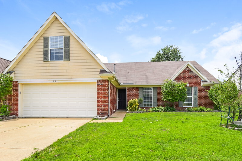 1,970/Mo, 8181 Martin Dr Southaven, MS 38671 Front View