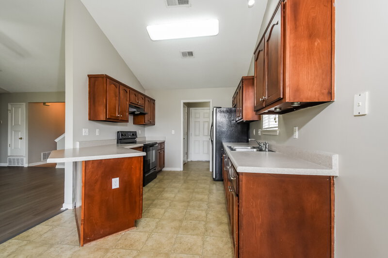 1,970/Mo, 8181 Martin Dr Southaven, MS 38671 Kitchen View