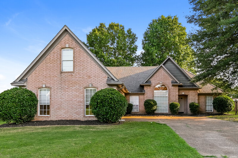 2,200/Mo, 2086 Heather Rdg Southaven, MS 38672 External View