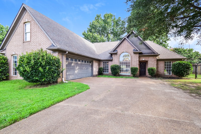 2,200/Mo, 2086 Heather Rdg Southaven, MS 38672 External View