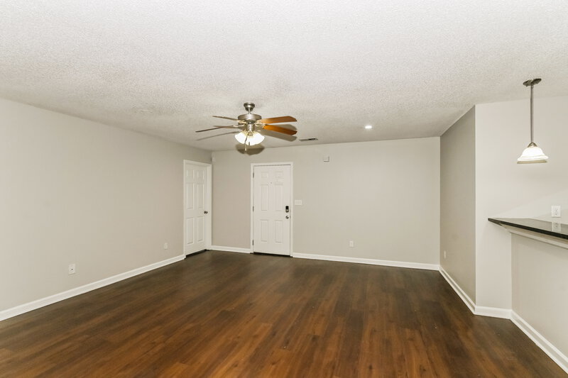 2,095/Mo, 4135 Chelsea Wood Cv Olive Branch, MS 38654 Living Room View 2