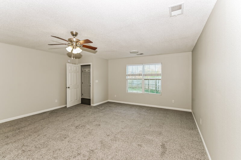 2,095/Mo, 4135 Chelsea Wood Cv Olive Branch, MS 38654 Main Bedroom View