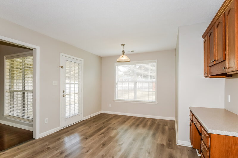 2,170/Mo, 7838 Alexanders Crossing Dr Olive Branch, MS 38654 Breakfast Nook View