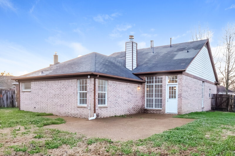 1,995/Mo, 9775 Misty Bay Cv Arlington, TN 38002 Rear View