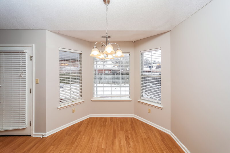 2,470/Mo, 8243 Cross Point Dr Olive Branch, MS 38654 Dining Room View