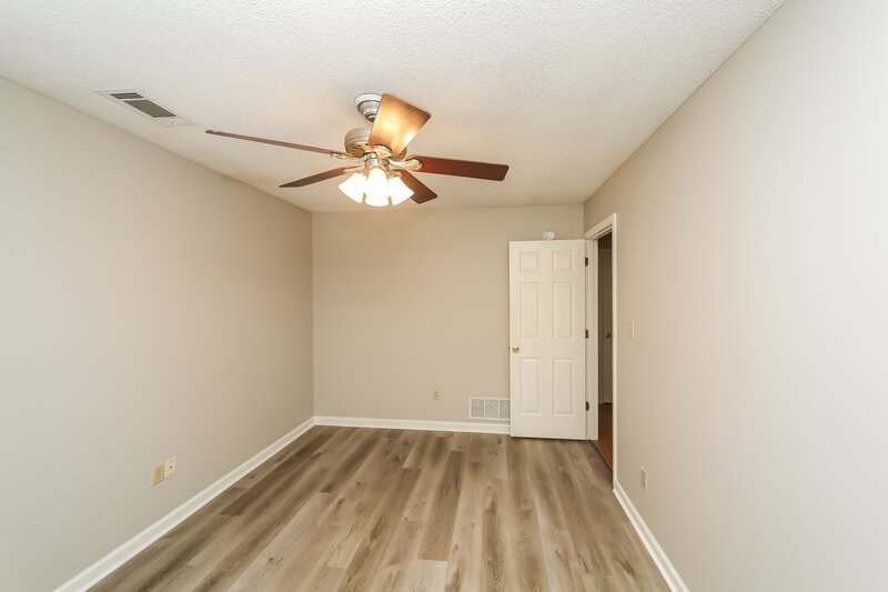 2,470/Mo, 8243 Cross Point Dr Olive Branch, MS 38654 Bedroom View 3