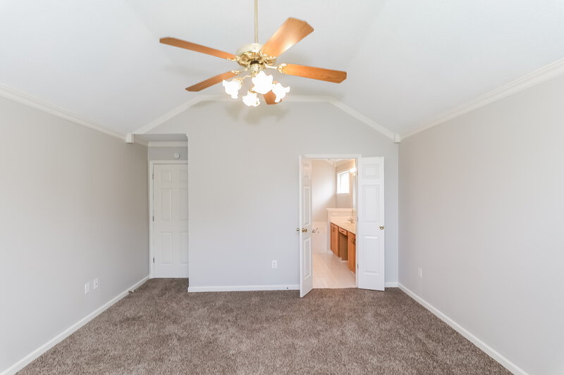 1,905/Mo, 8607 Brer Fox Cv Cordova, TN 38018 Master Bedroom View 2