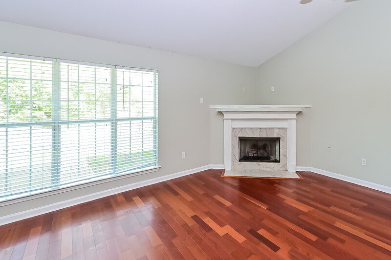 1,780/Mo, 8072 Delta Lakes Blvd Walls, MS 38680 Living Room View 2