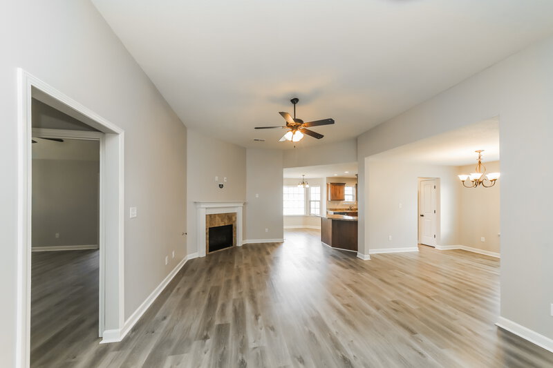 2,195/Mo, 7898 Ironwood Dr Southaven, MS 38671 Living Room View