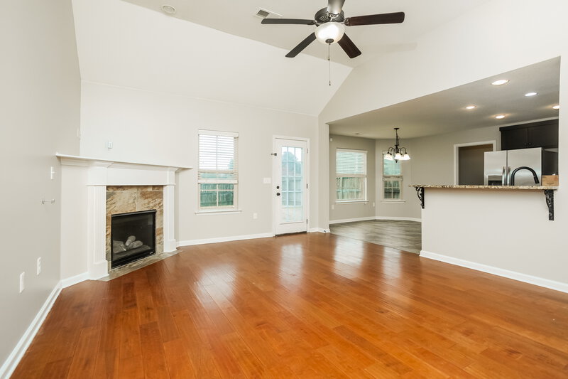 1,970/Mo, 3468 Avis Ln Southaven, MS 38672 Living Room View