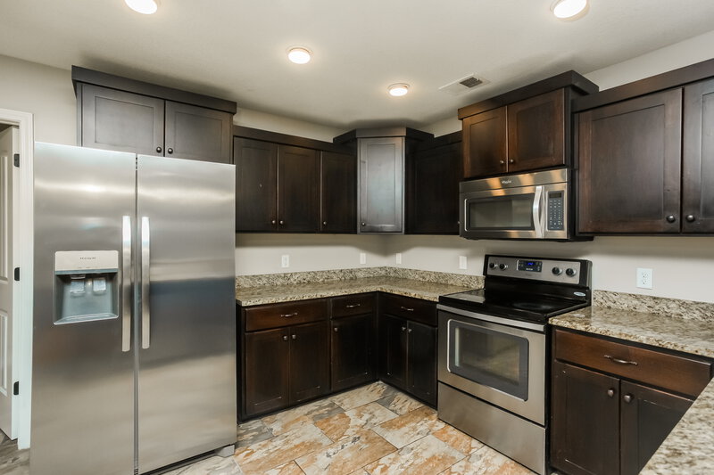 1,970/Mo, 3468 Avis Ln Southaven, MS 38672 Kitchen View