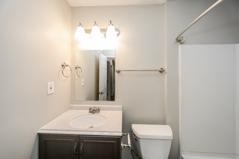 1,645/Mo, 6888 Ranch Ridge Cove W Walls, MS 38680 Bathroom View