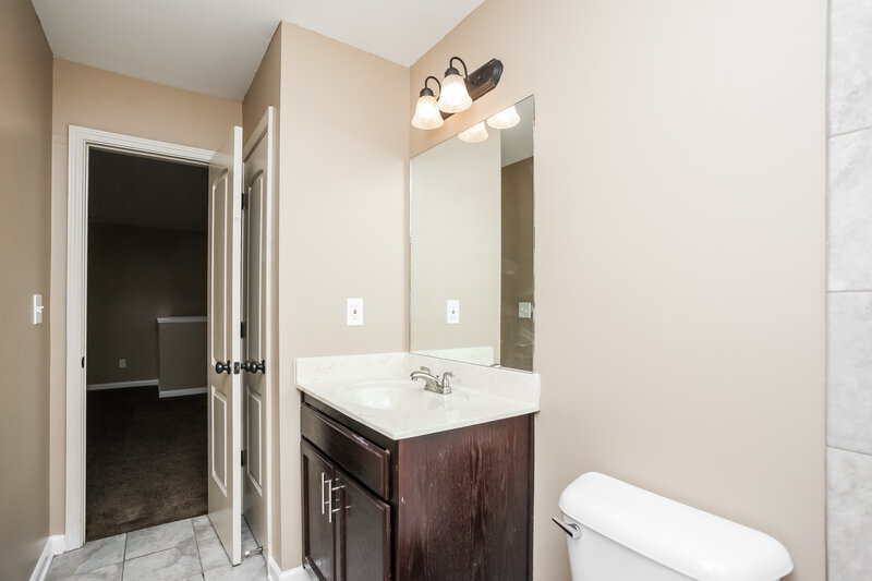 3,130/Mo, 6057 Vera Ln Olive Branch, MS 38654 Bathroom View